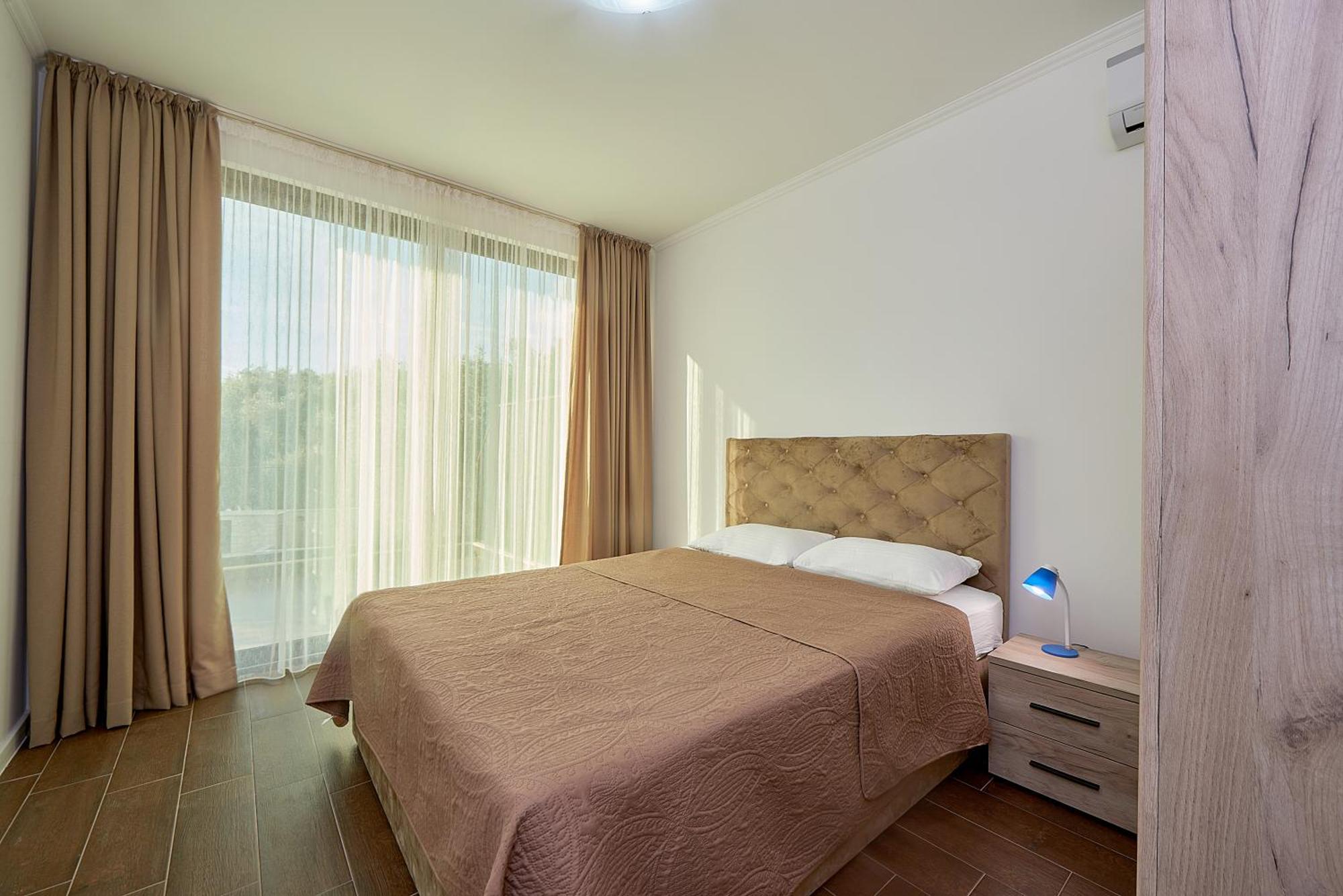 Adria Lux Apartmens 2 Светі-Стефан Екстер'єр фото