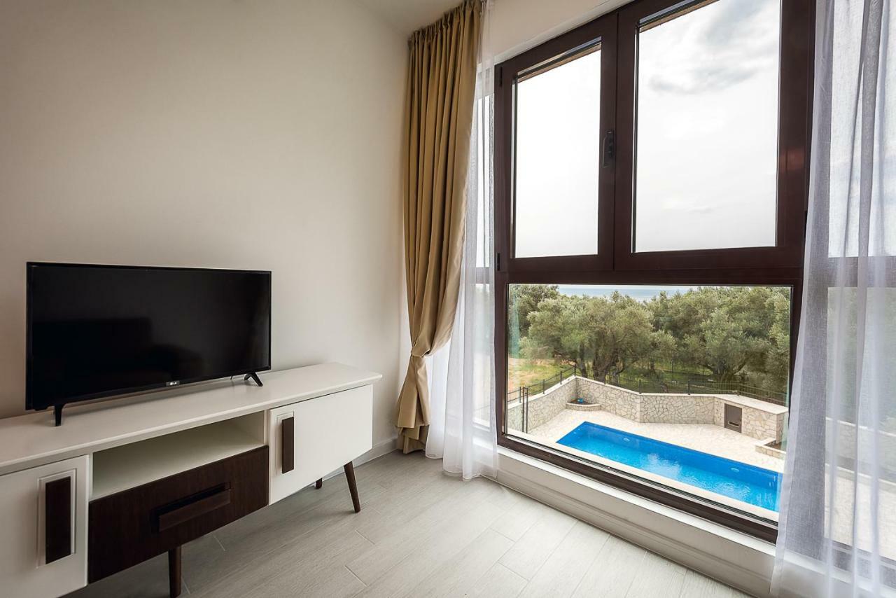 Adria Lux Apartmens 2 Светі-Стефан Екстер'єр фото